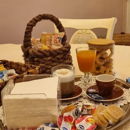 Enza Domus Appartamento Bari